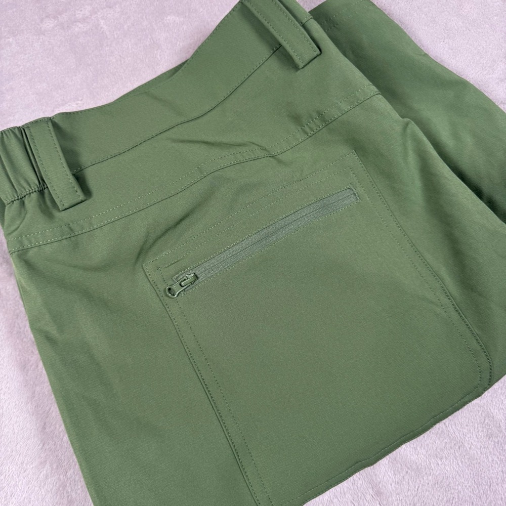 Bassdash Fishing Shorts Mens 2XL Green UPF 50+ Cargo Utility BG1019 Outdoors New